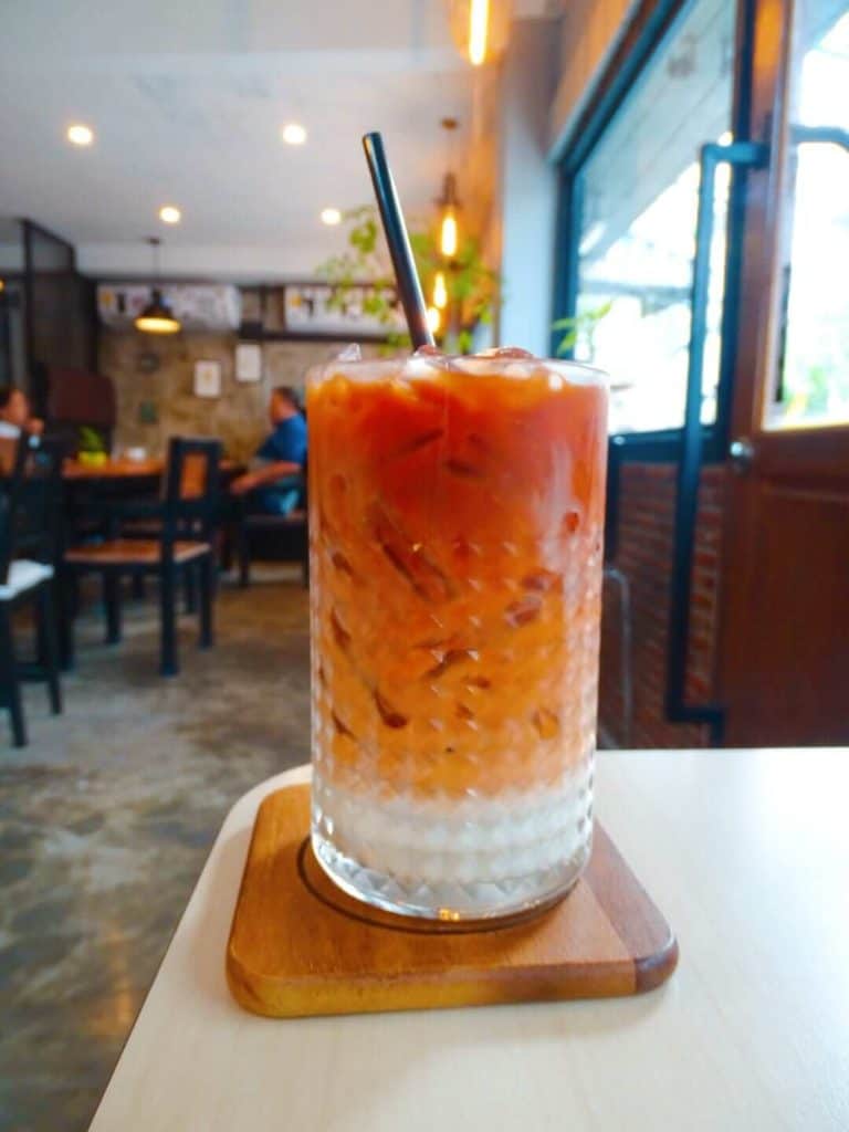 Oasis cafe bangkok itinerary