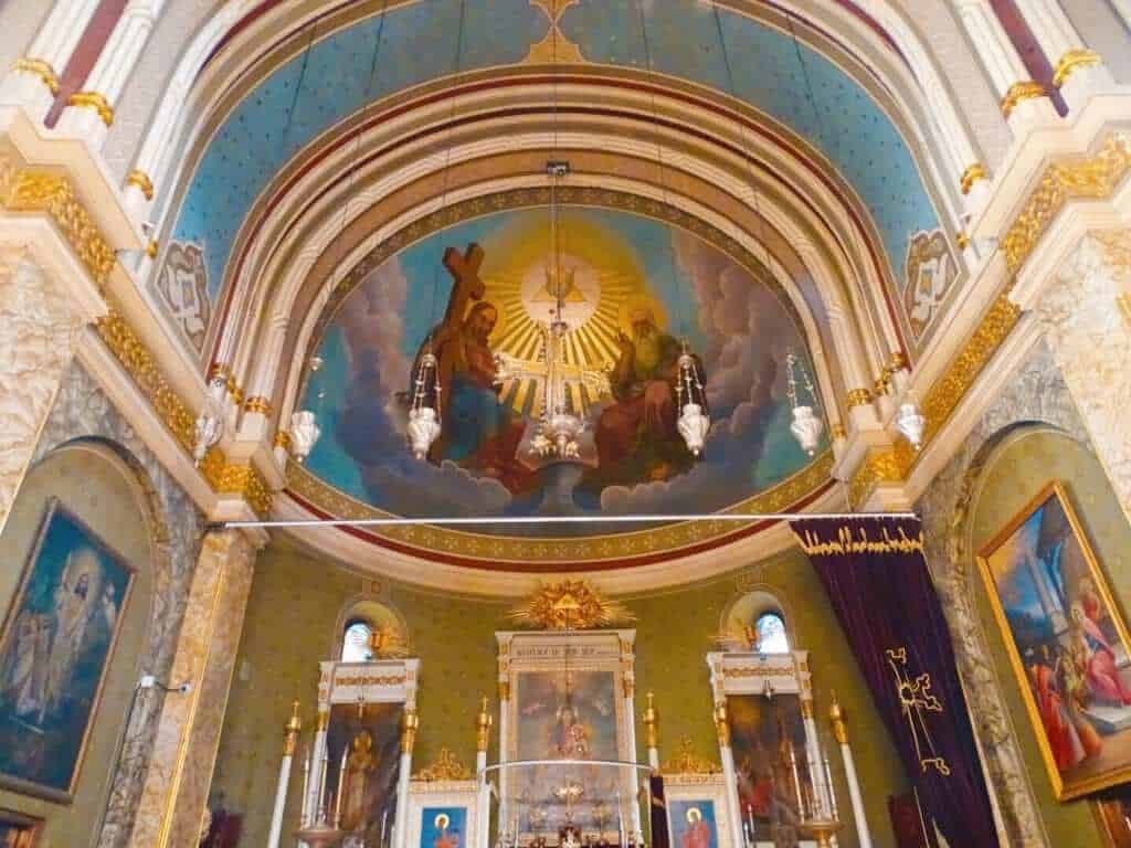 Chapel Little Armenia cool places Bucharest