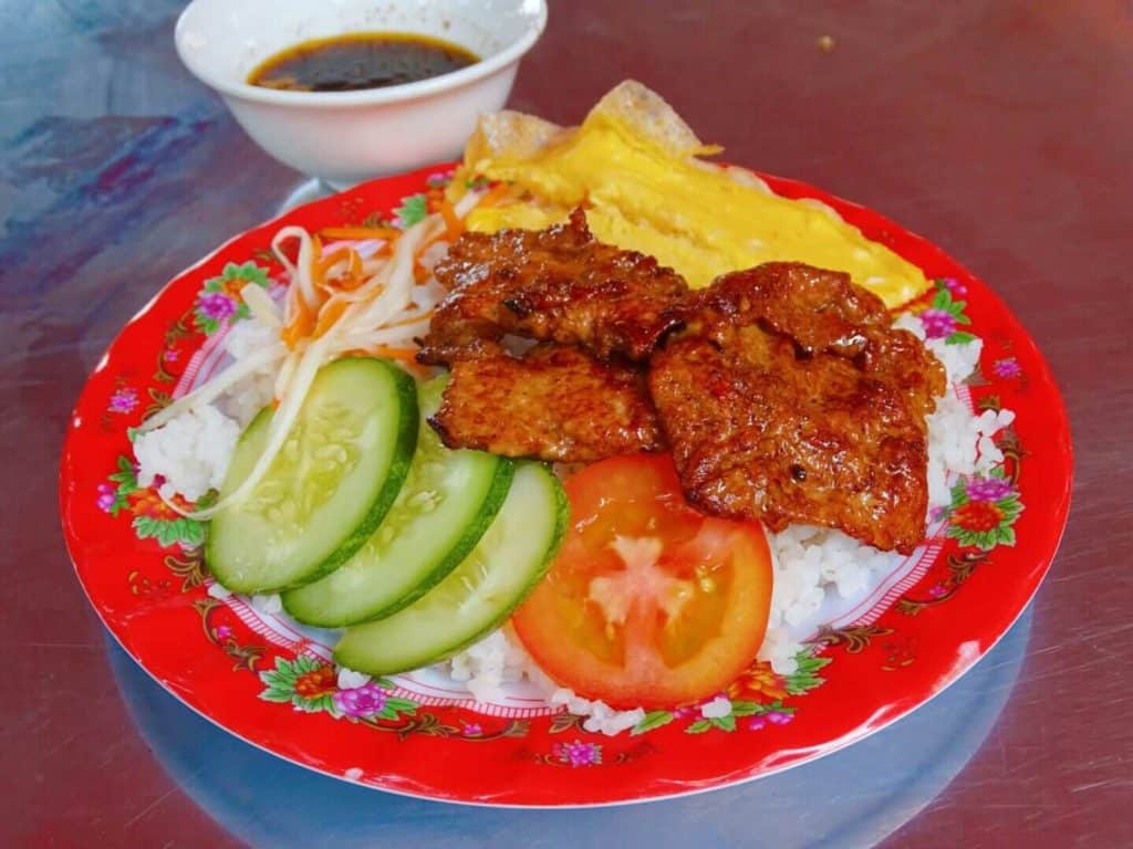 Com tam grilled pork Hoi An 