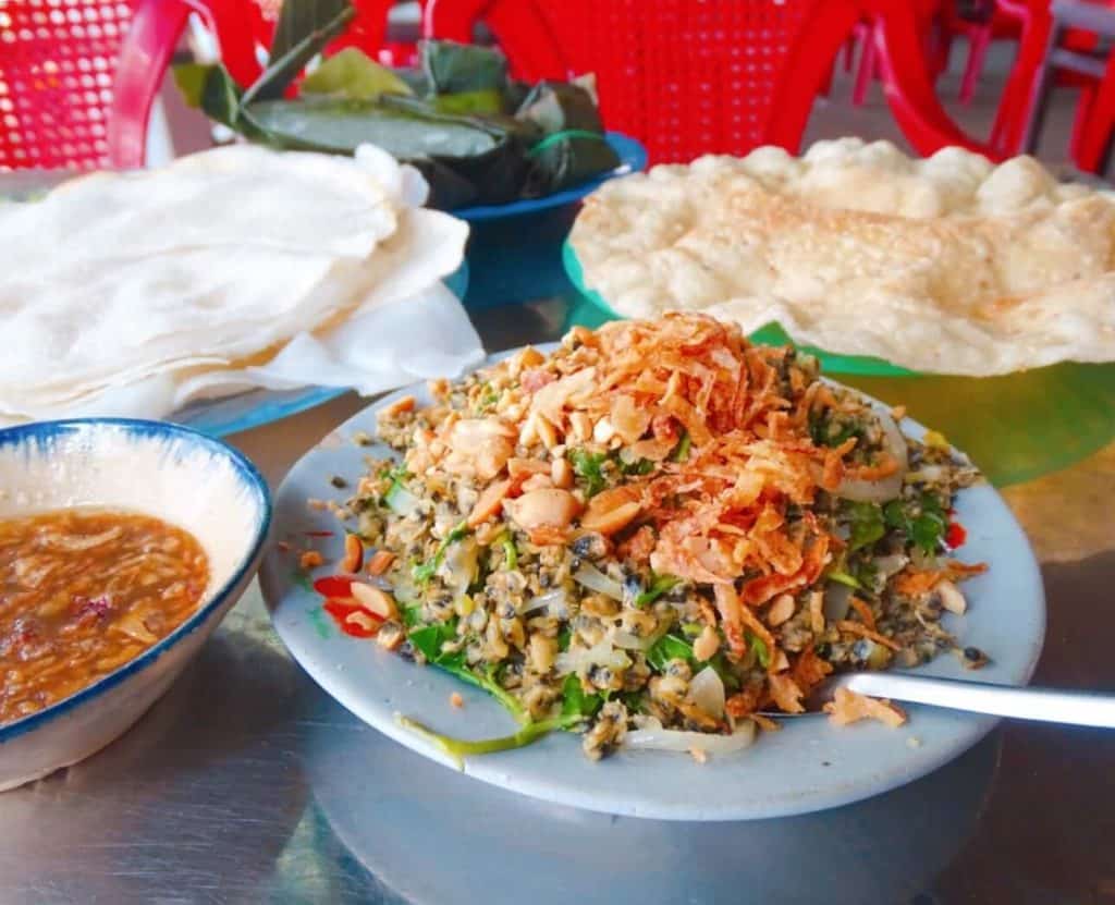 Clam salad Hoi an food
