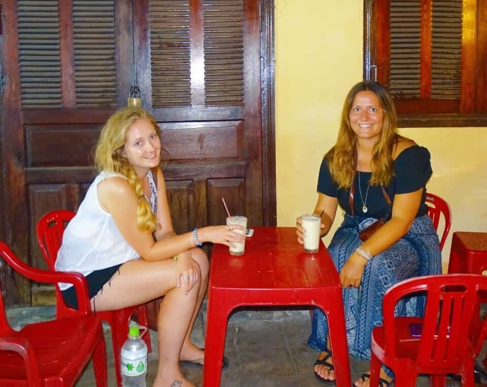 Nightlife tips solo female travel