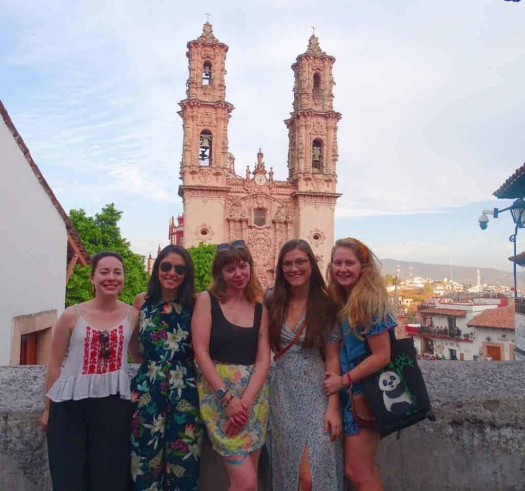 Making friends while travelling solo