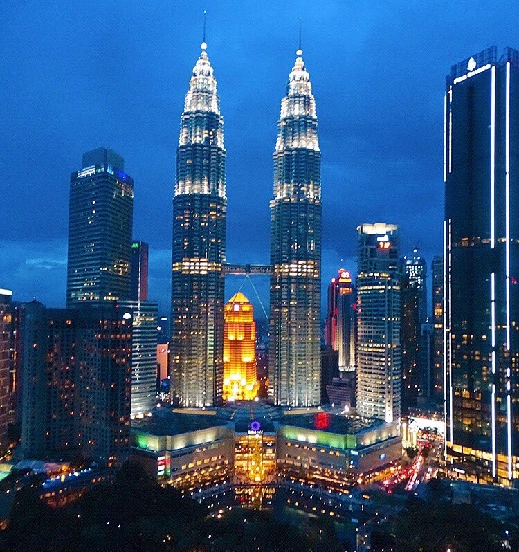 Petronas towers solo travel kuala lumpur
