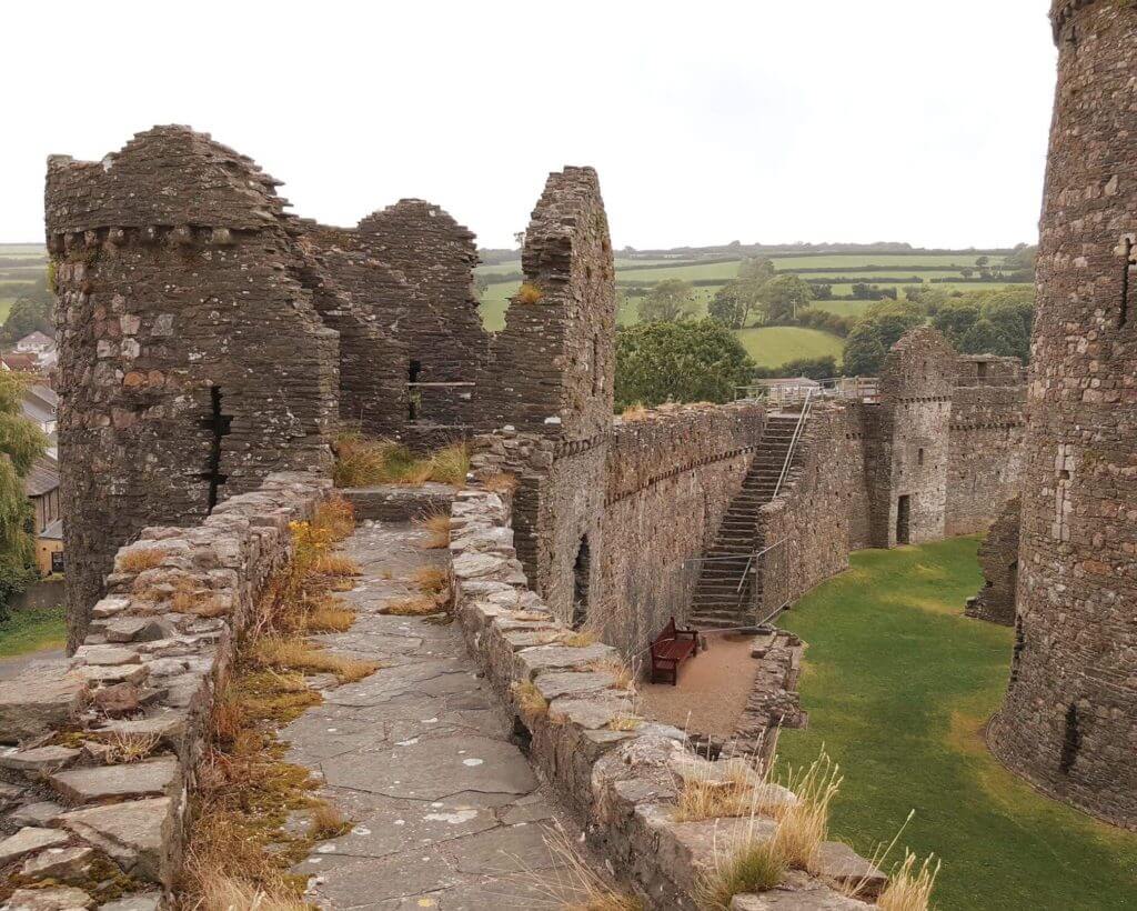 Kidwelly Castle 