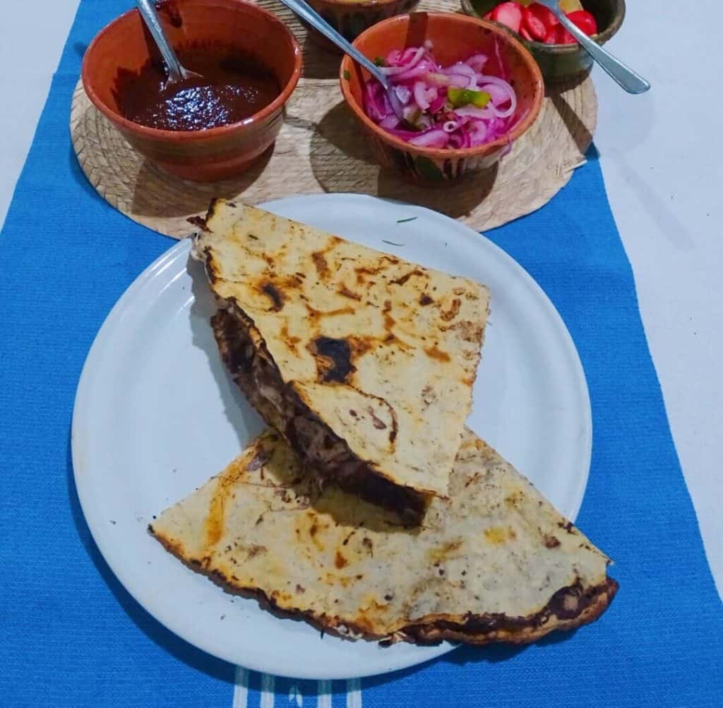 Tlayudas Mexican pizza