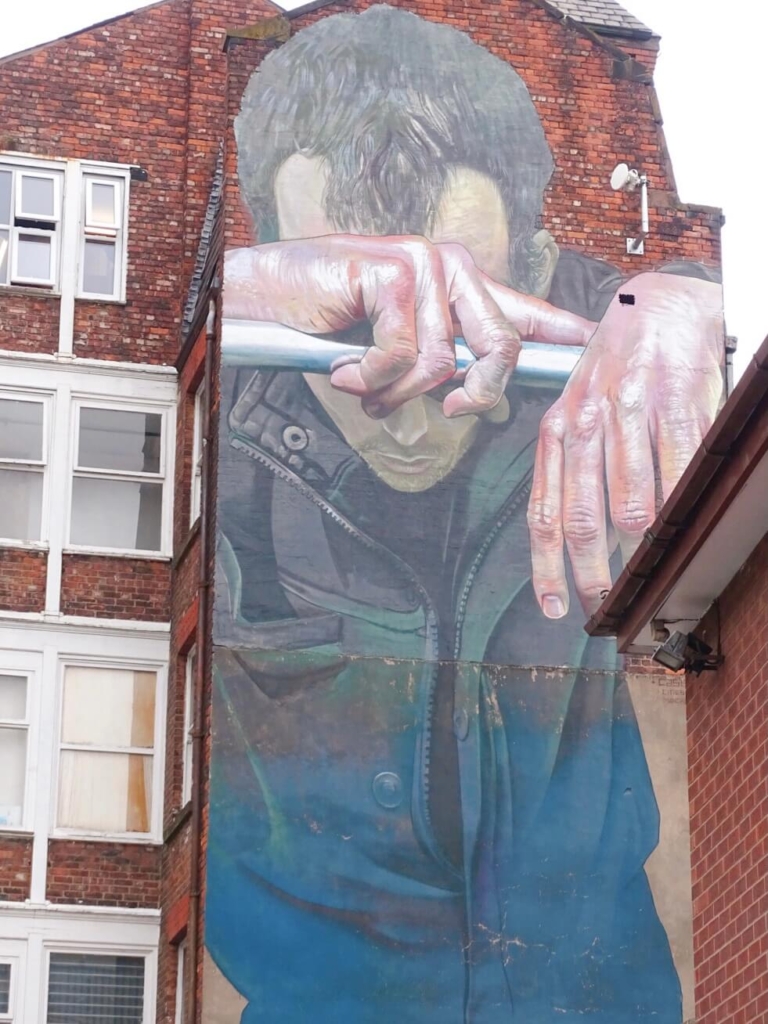 Swan Street mural by Case