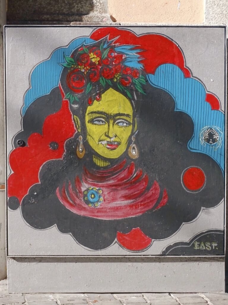 Frida kahlo mural