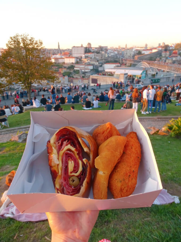 Sunset at jardim do morro