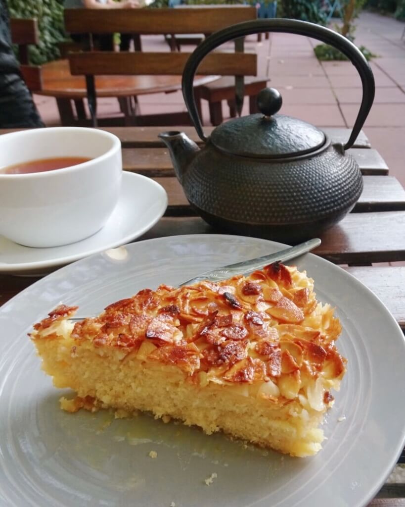 rota cha cake tea