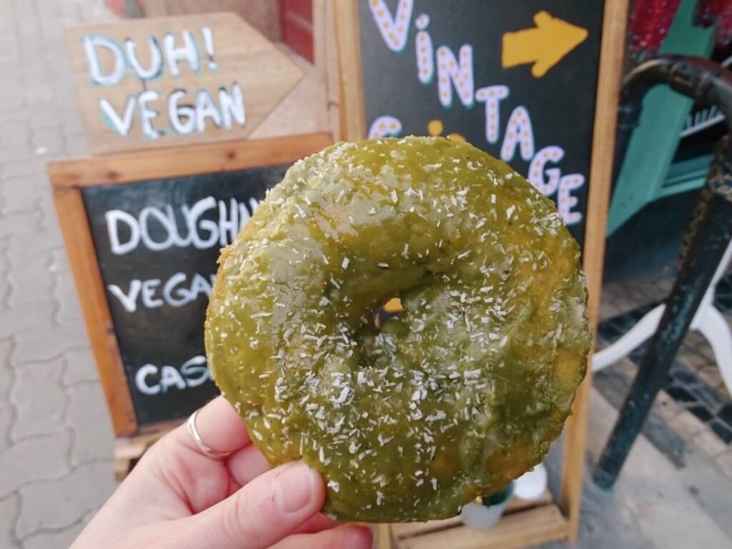 Matcha doughnut