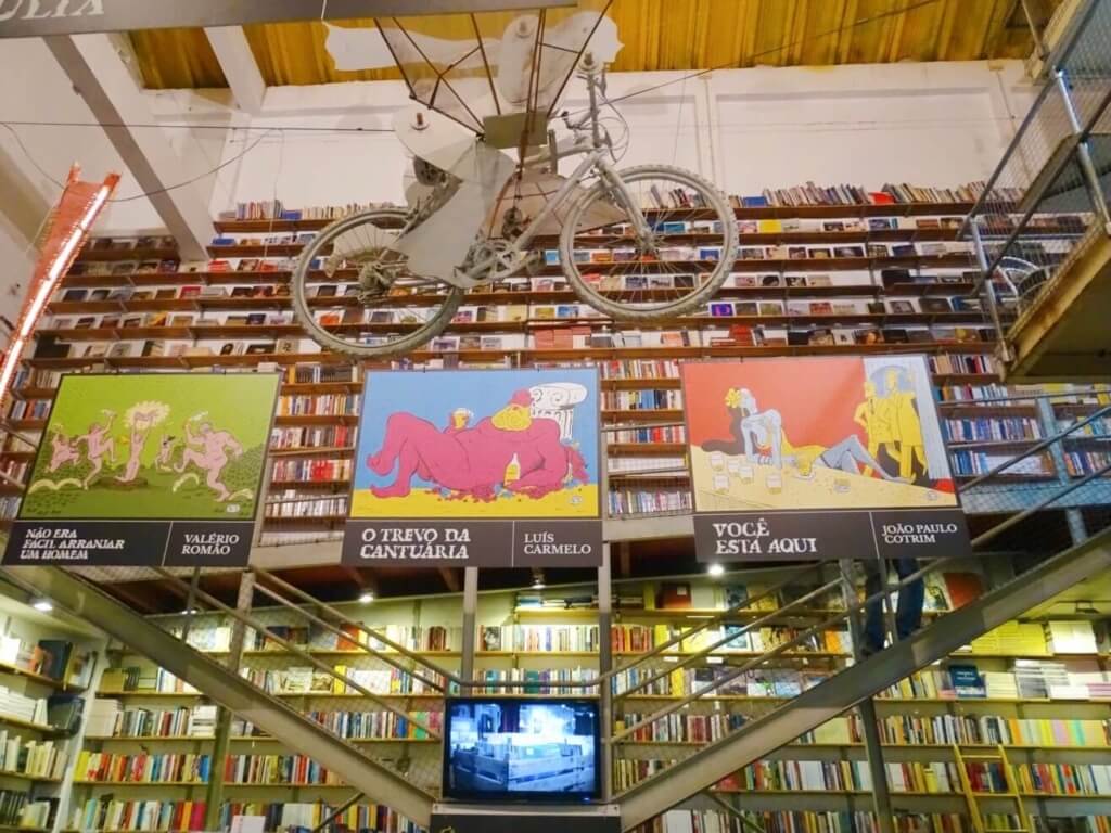 Ler Devagar bookstore