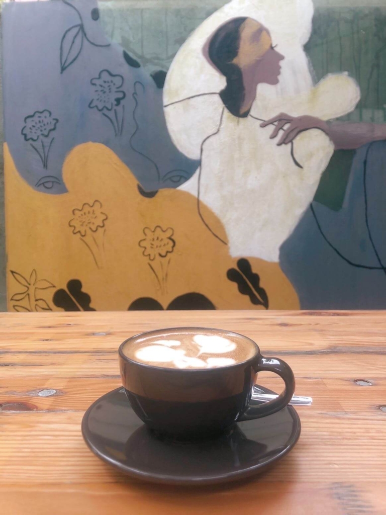 Dona Mira coffee shop bonfim porto