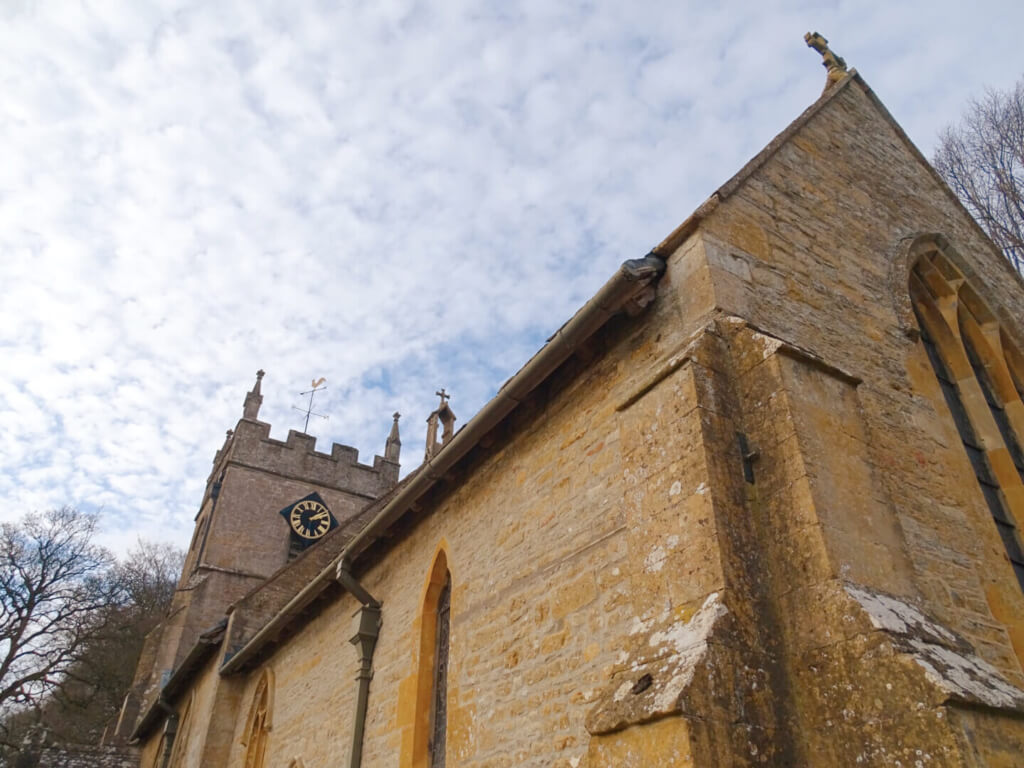 St Peters church upper slaughter