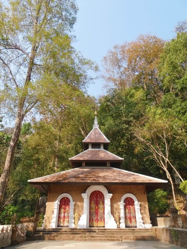 Wat Pha Lat Temple Chiang Mai itinerary
