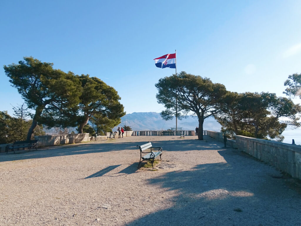 Hike marjan hill things to do split