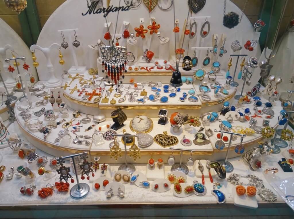 Jewellery shopping trogir activities
