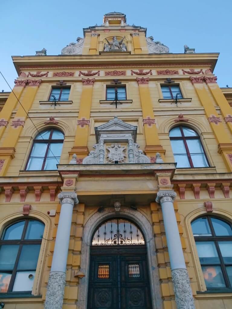 Museum of Arts and Crafts 