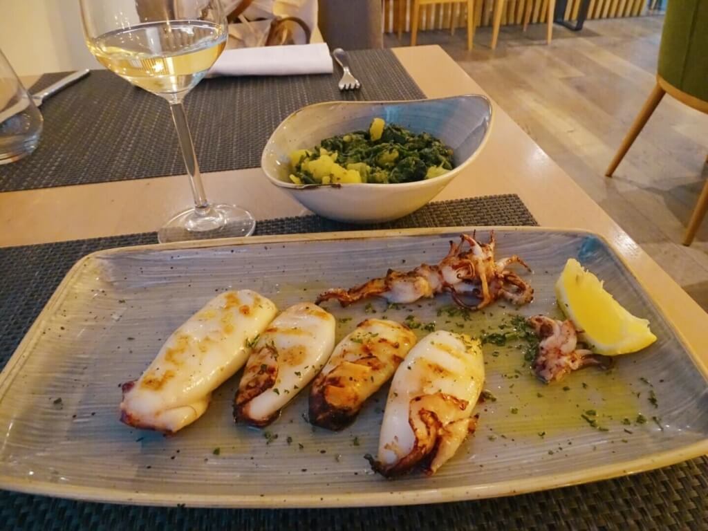 Seafood at 2Ribara restaurant