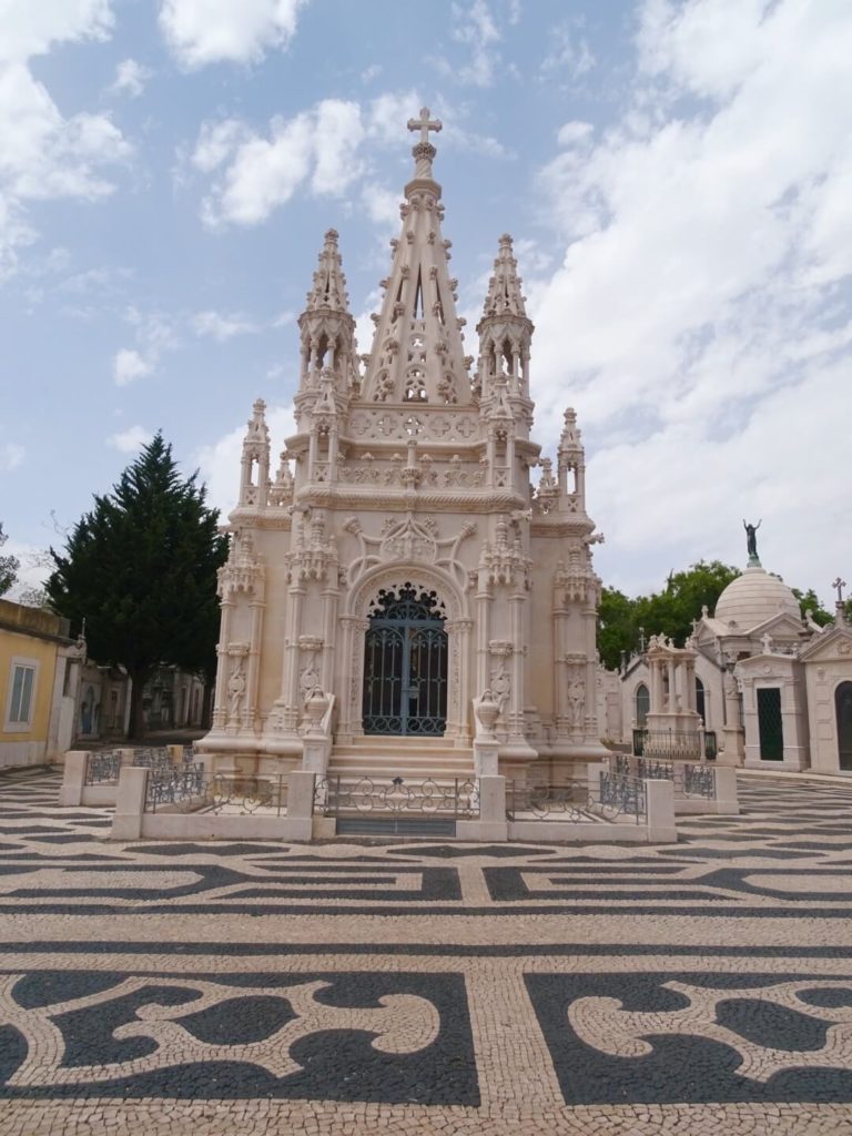Cemitério do Alto de São João unusual things to do in lisbon