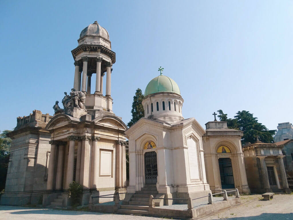 Monumental Cemetery 