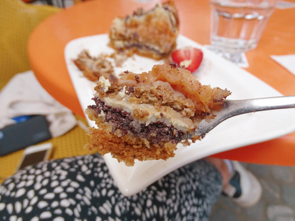 prekmurska gibanica traditional slovenian food ljubljana