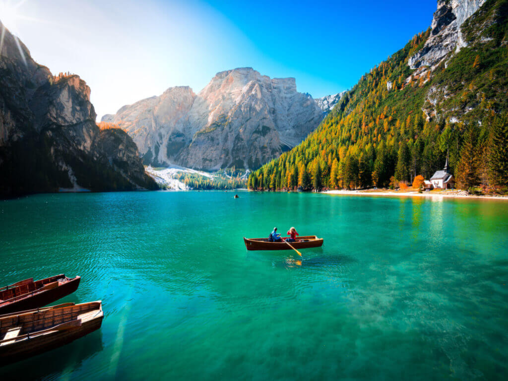 Lake the dolomites
