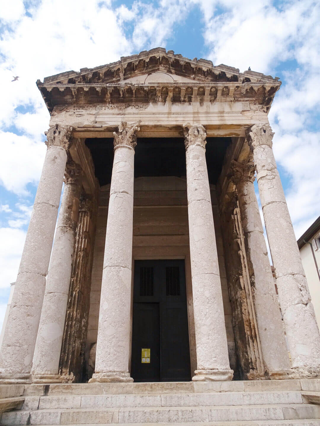 Pula istria croatia itinerary