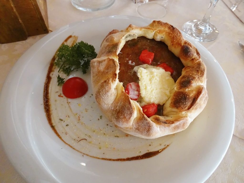 Burger Skopski merak restaurant