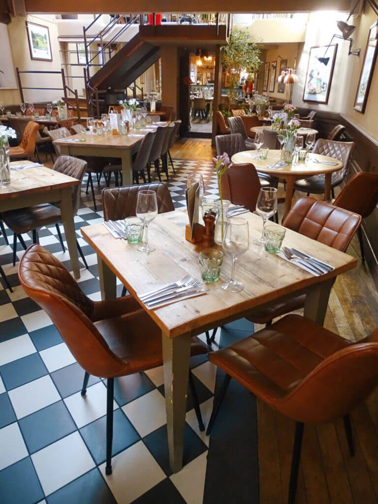 Loopy shrew restaurant