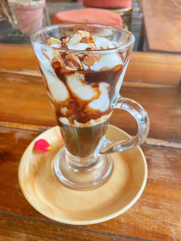 Nireas Healthy Haven cafe in palolem