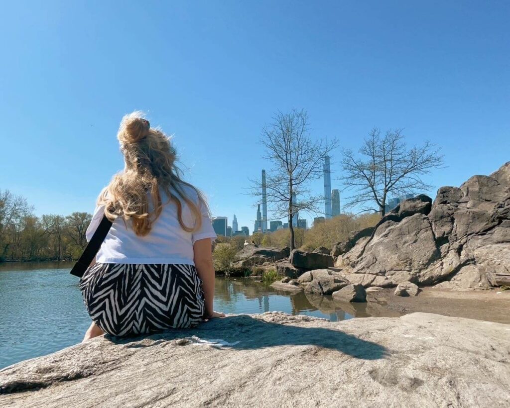 solo female travel new york