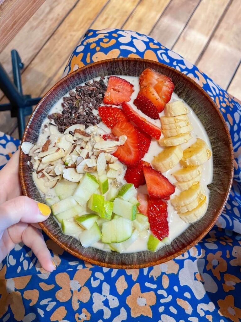 Healthy smoothie bowl